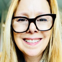 Saban Community Clinic Employee Karen Kent's profile photo