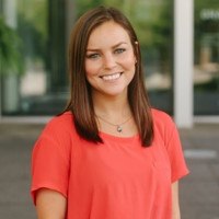 Veterinary United Employee Julie Strother's profile photo