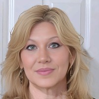 Adrianna Iorillo Email & Phone Number