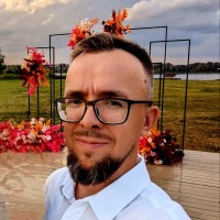 Aleksei Kniazev Email