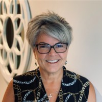 Shelley Carr Email & Phone Number