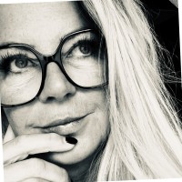 Colette Mertens Email & Phone Number