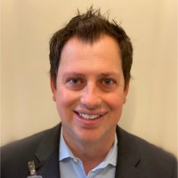 E-mail e número de telefone de Tyson Vaughan