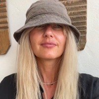 Katrina Varlam Email & Phone Number