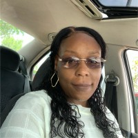 7-Eleven Stores Employee Telisa McKenzie's profile photo