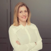 StocksDigital Employee Roberta Oliveira's profile photo