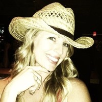 Summer Gibson Email & Phone Number