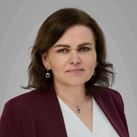 Slavka Eley Email