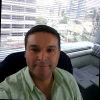 Víctor Hugo Ruales Pazmino Email