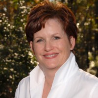 Carolyn Garrett Email & Phone Number