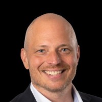 Magnus Blombergsson Email