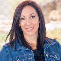 Luci Bustos Email & Phone Number
