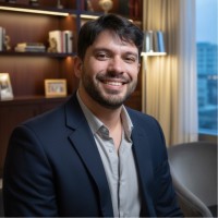 Thiago Martinelli Email