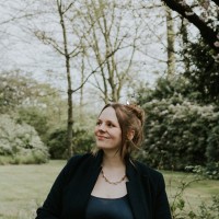 Lia Thomas Email