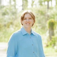 Kirstie Sands Email & Phone Number