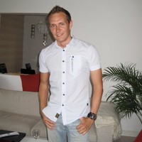 Robert Wahlström Email