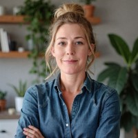 TargetSmart Employee Lesley Jewell's profile photo