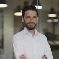 Gabriele Perrone Email