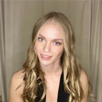 Alexandra Munch Email & Phone Number