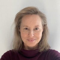 Melanie Robert Email