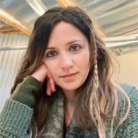 Damla Oztuzun Email