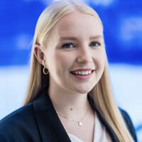 Kaja Behrens Email