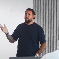 Dean Munro Email & Phone Number