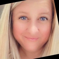 Skyline North Exhibits Employee Jennifer Martineau's profile photo