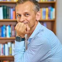 E-mail e número de telefone de Yuri Vlasyuk