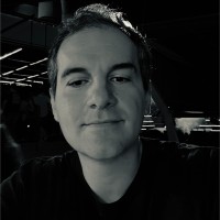 Marcelo Munhoz Email