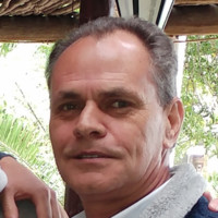 Andre Grobler Email