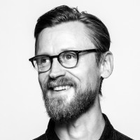 Christoffer Hellgren Email & Phone Number