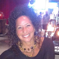Shelly Cieri Email & Phone Number