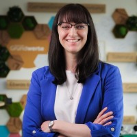 Michaela Jórasz Email