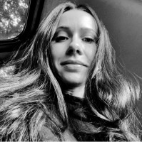 Ana Passarelli Email
