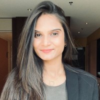 Yeshna Thakur Email