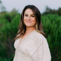 RA Yoga Employee Jocelyn Arnett's profile photo