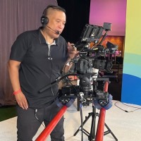 SlidesLive Employee Joe Bigornia's profile photo