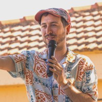 Daniel Llamas Email