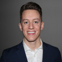Databricks Employee Riley Maris's profile photo