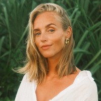 Julia Dalbard Email