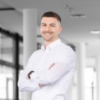 Andreas John Email