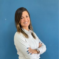 Carolina Tavares Email