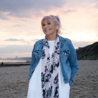 InShineOut Employee Sharon James's profile photo