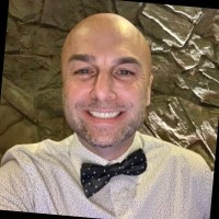 Exclusive Business Marketing Employee Peter Gutierrez's profile photo