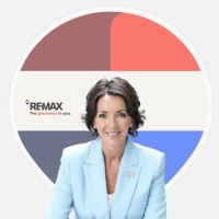 RE/MAX Advance Realty Employee Lana Caron's profile photo