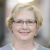 Liz Low