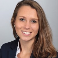 R+V Versicherung Employee Julia Lesser's profile photo