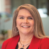 Fillauer Employee Lisa Swanson's profile photo