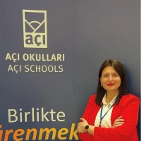 Zeynep Emanet Email